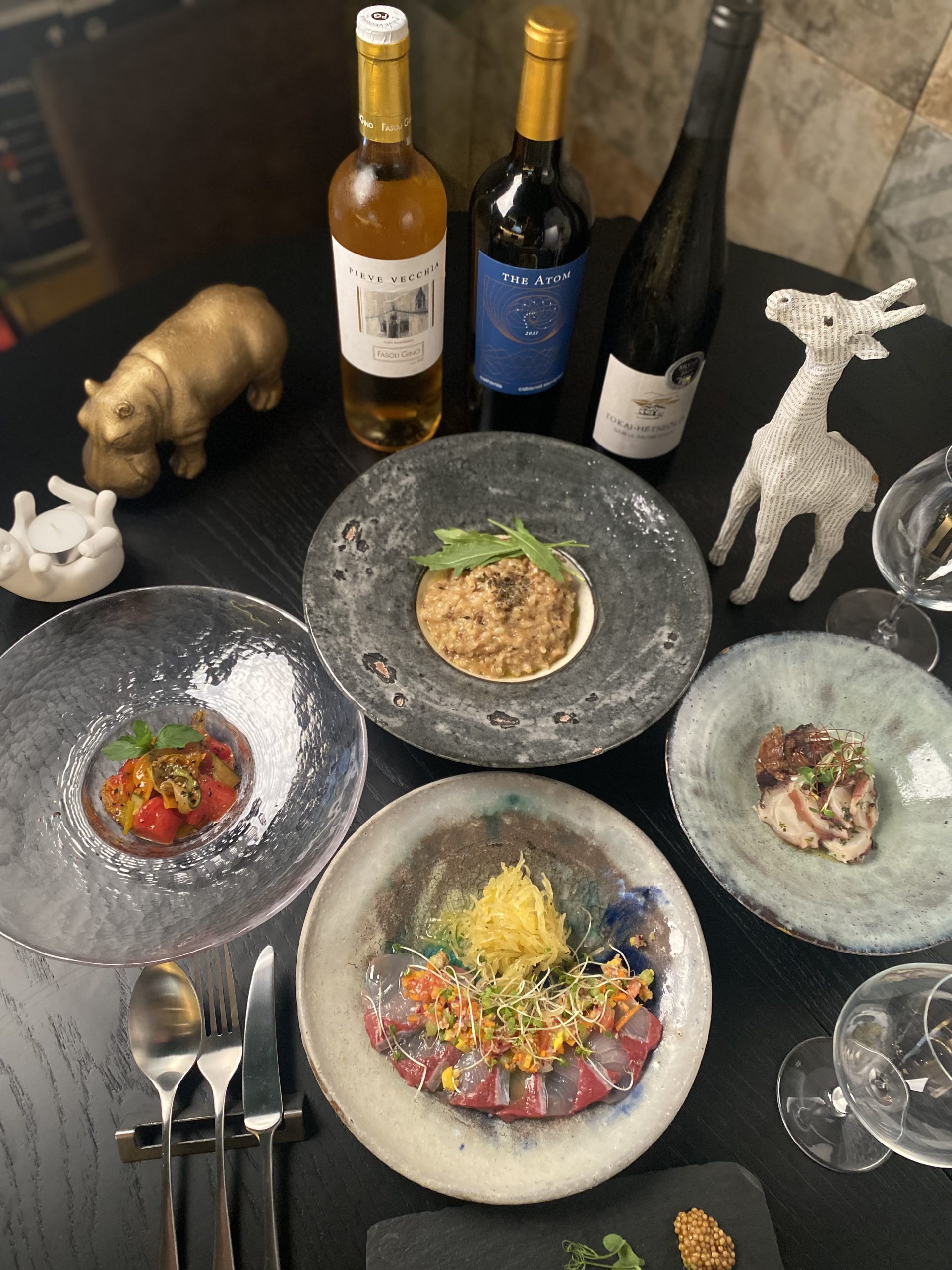 Wine.bar APiS ワインバーアピス